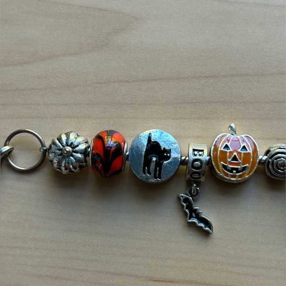 Vintage Willabee & Ward October Halloween Bracelet Pumpkins Ghosts Cat - Picture 7 of 10